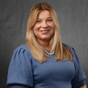 Sondra Bennett Sondra Bennett - headshot
